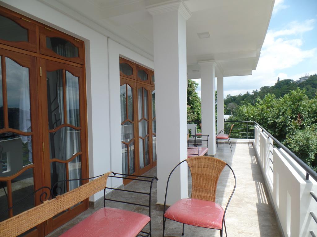 Kandyan Bluestar Villa Zewnętrze zdjęcie