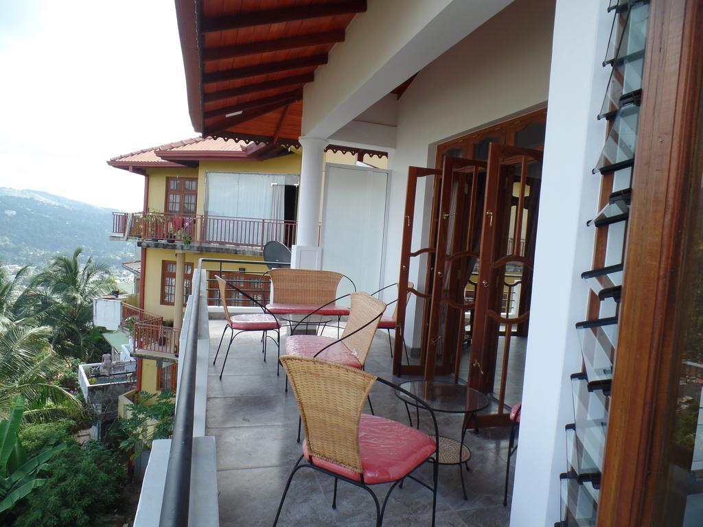 Kandyan Bluestar Villa Zewnętrze zdjęcie