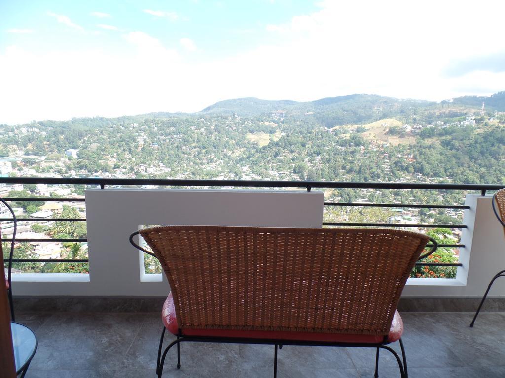 Kandyan Bluestar Villa Zewnętrze zdjęcie
